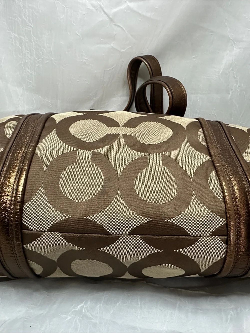 Coach tote bronze